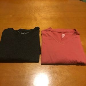 V neck t shirts